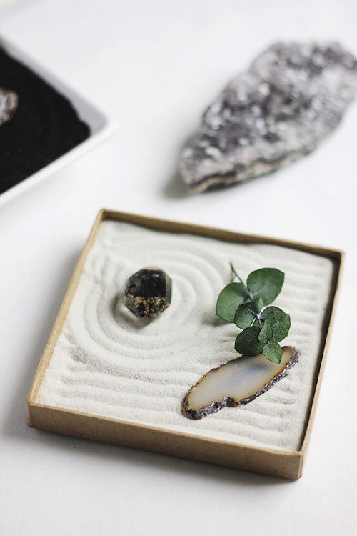 Beautiful Tabletop zen Garden 